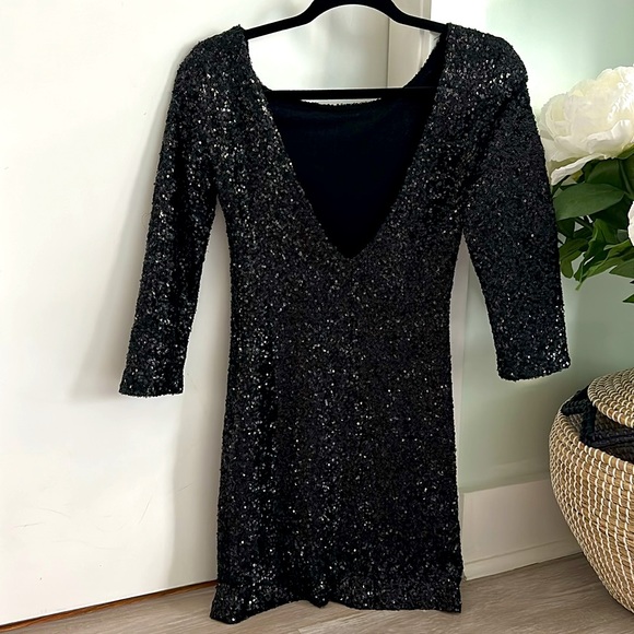 Foreign Exchange black sequence dress size XS - Picture 2 of 2